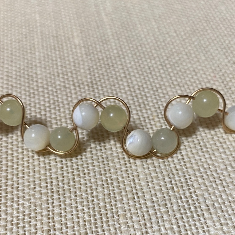 Vintage new jade & cream gemstone Beaded gold filled Necklace and Earring Set - Picture 15 of 16